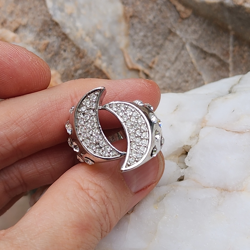Statement Silver Ring White Crystals Macy's 2 Moon Cocktail Ring - Picture 4 of 15